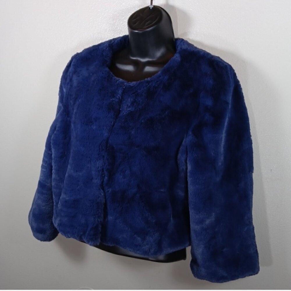 Heurueh Women's Blue Faux Fur Cropped Jacket size XS - Picture 12 of 12